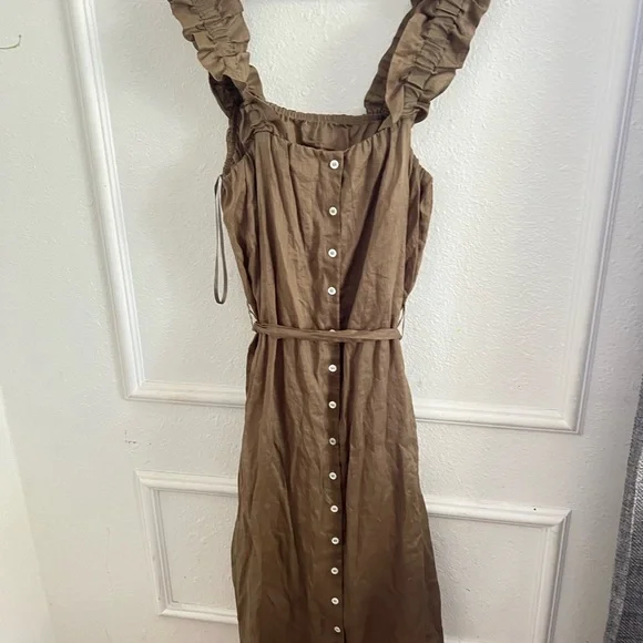 Frame Ruffle Strap Button Back Dress - Picture 2 of 4